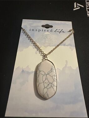 Inspire White Howlite Pendant Necklace
#43